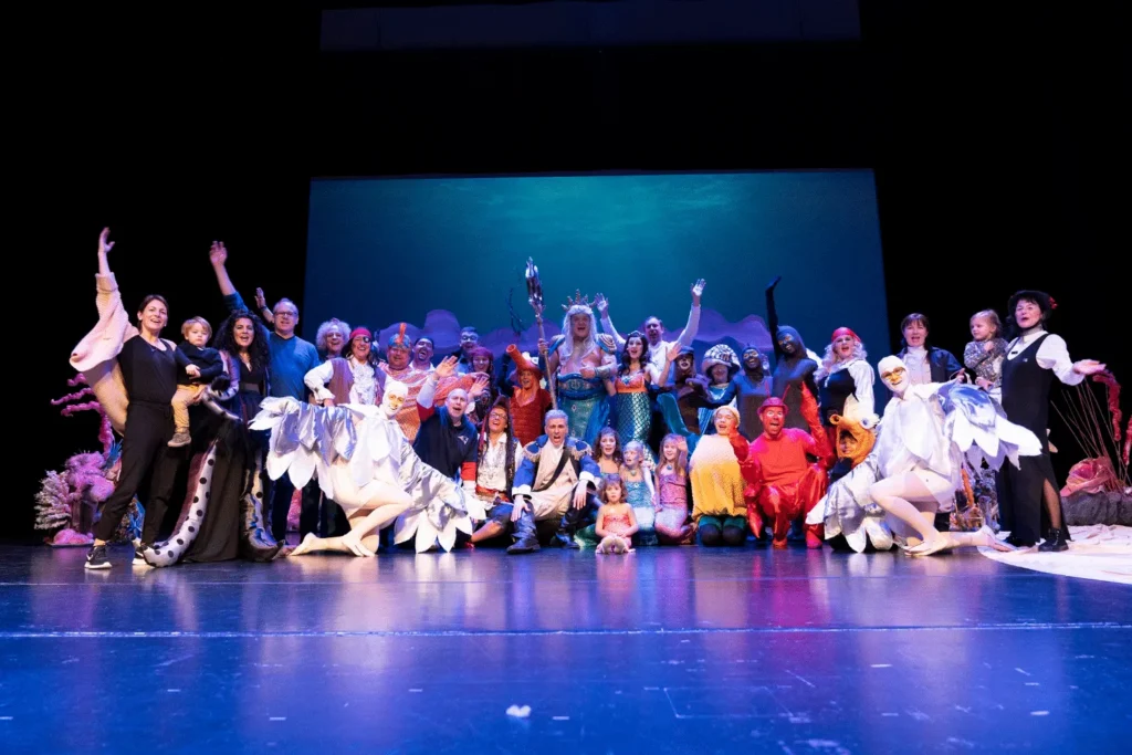Cast aus Ariella 2019